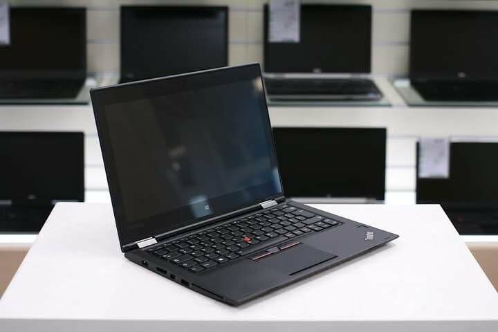 Ordinateur portable 2-en-1 Lenovo