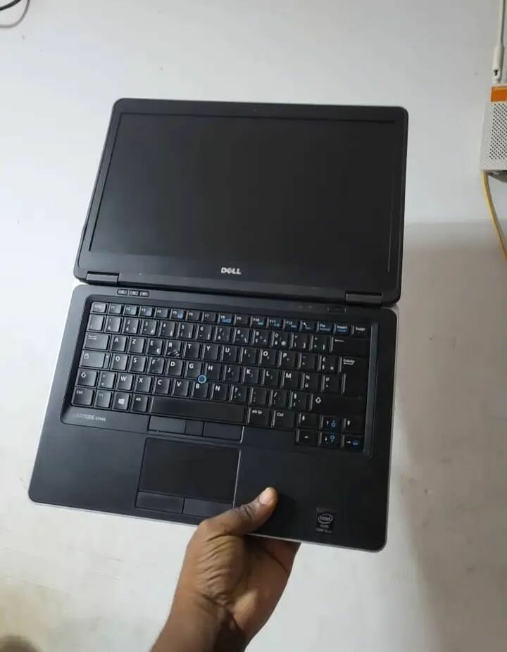 Ordinateur portable Dell polyvalent