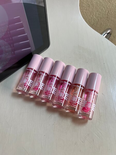 2pcs  de brillants à lèvres