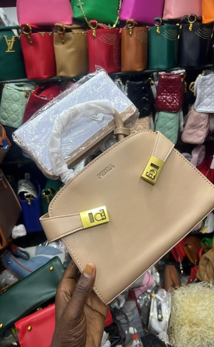 Sac à main élégant femme