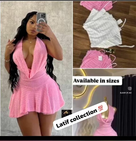 Robe moulante décolletée femme