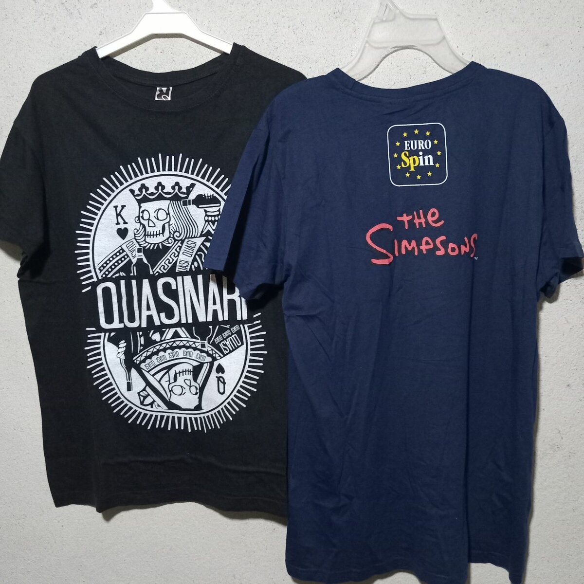 Lot de 2 T-shirts friperie