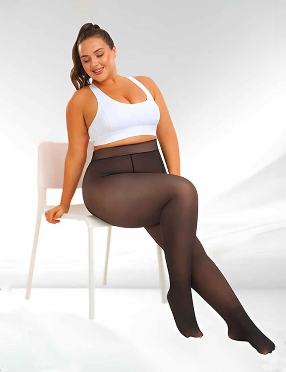 Collants opaques noirs élégants
