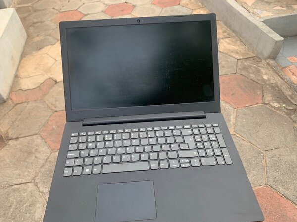 Lenovo Ideapad 130 - 15AST