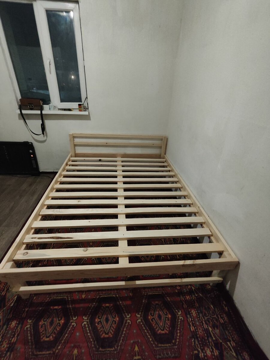 Двухъярусная кровать