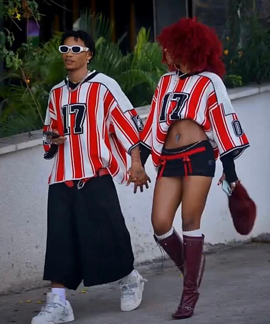 Maillot rayé rouge "17"