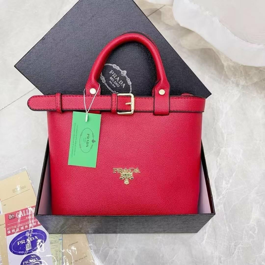 Sac à main en cuir élégant