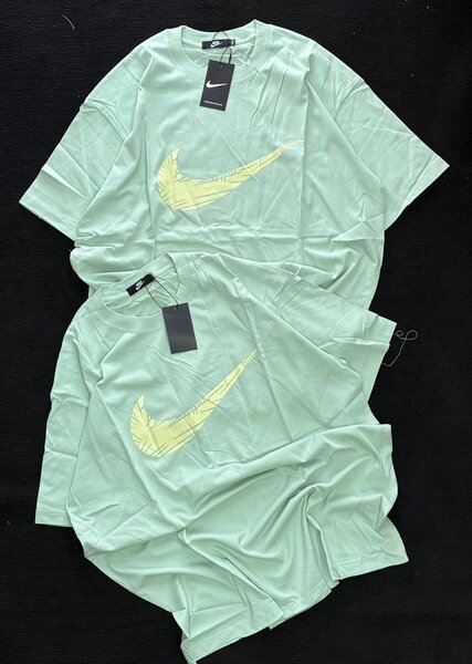 T-shirts tendance imprimés