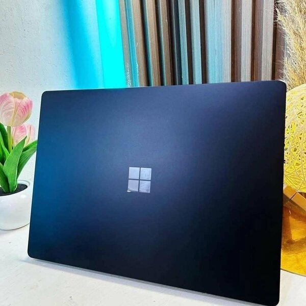 Ordinateur Microsoft Surface 3