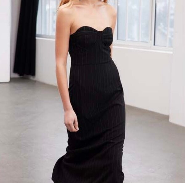 Trendyol Robe Mi-Longue Noire