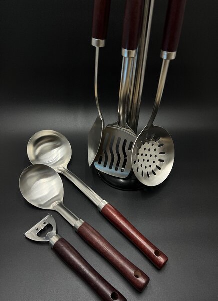 Набор кухонных приборов