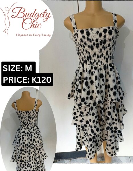 Chic women's dress color black and white m 