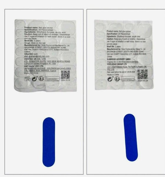 Ongles rouges adhésifs