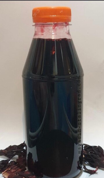 Jus de bissap rafraîchissant