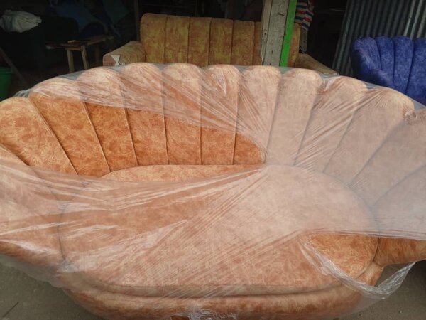 Canapé coquillage élégant