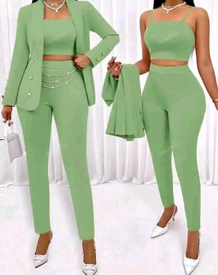 Ensemble tailleur femme chic