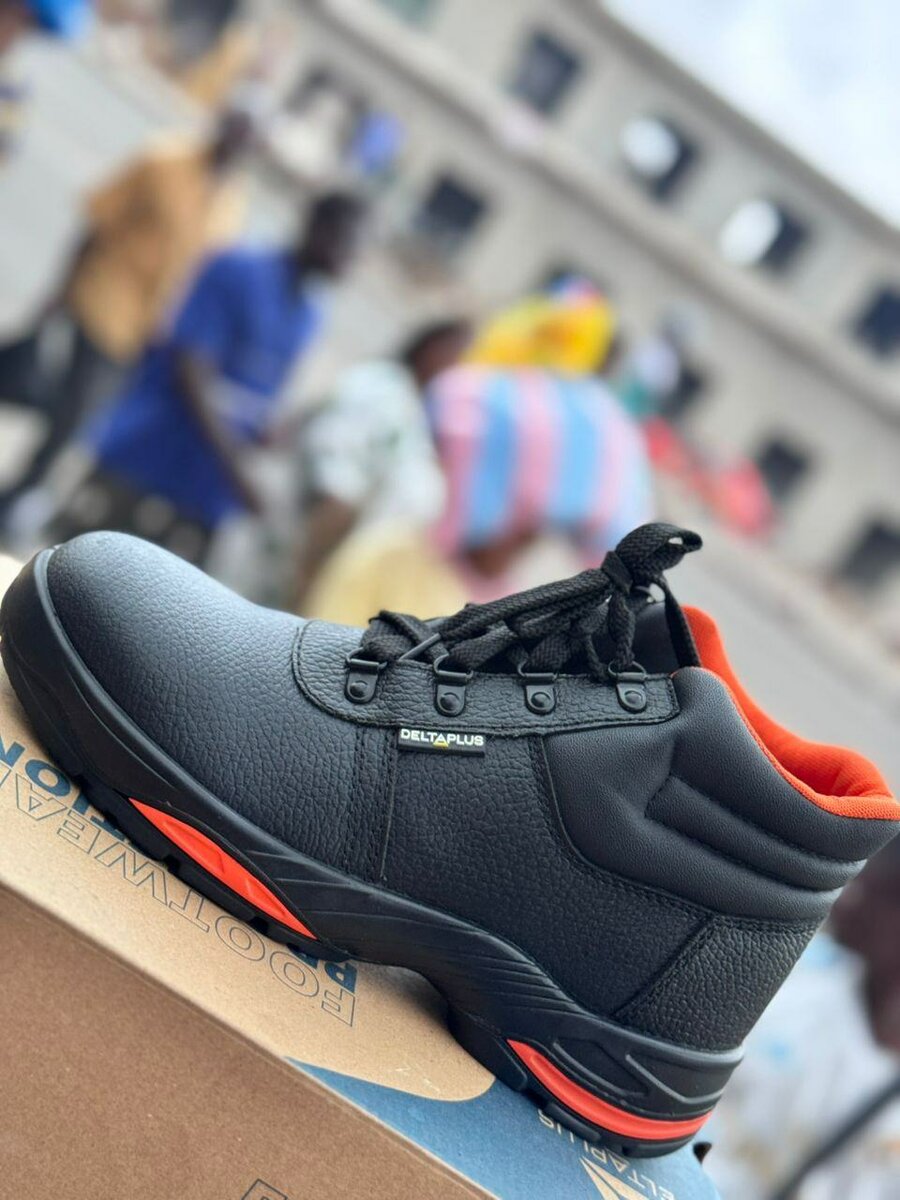 Bottines de sécurité noires robustes