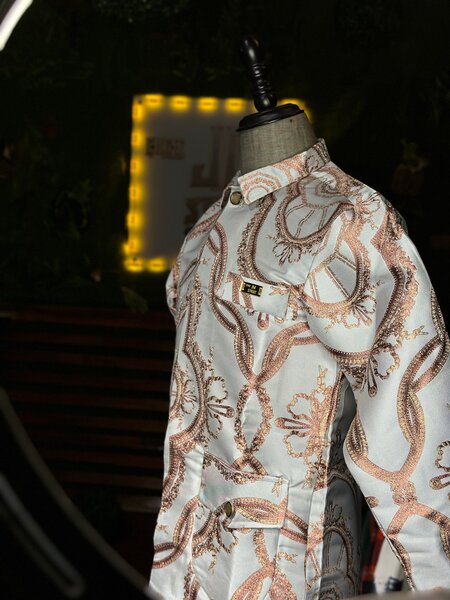 Veste élégante motif chaînes