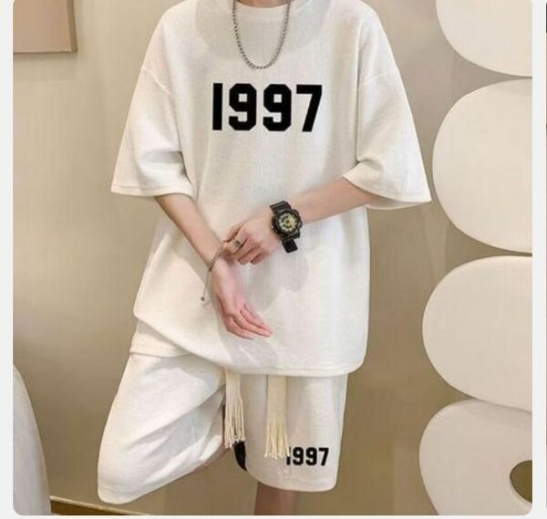 T-shirt décontracté 1997