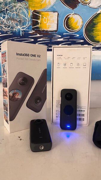 Insta 360 x2