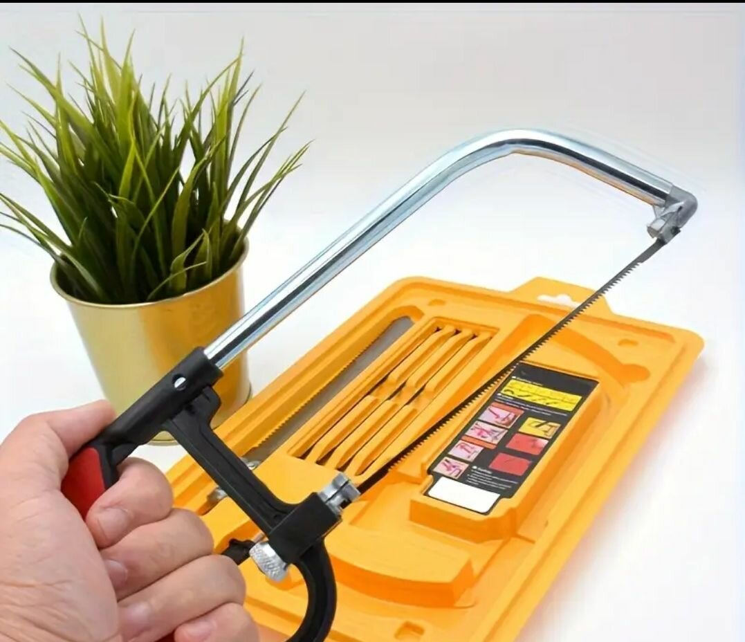 Scie à métaux multi-outils