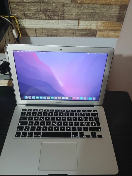 MACBOOK AIR CORE I5
