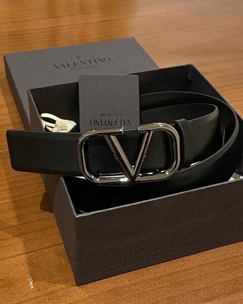Ceinture Valentino en cuir noir pour homme