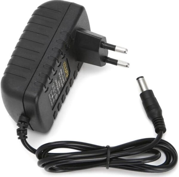 Adaptateur secteur universel