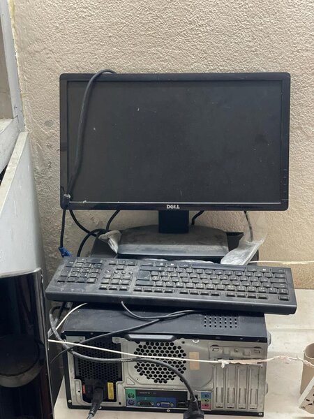 Ordinateur de Bureau Dell Complet