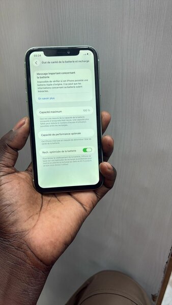 iPhone 11 Vert 64Go