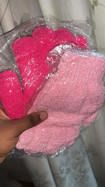 Gants exfoliants visage