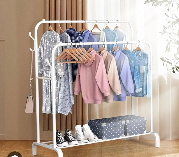 Hanging stand Available in black colour