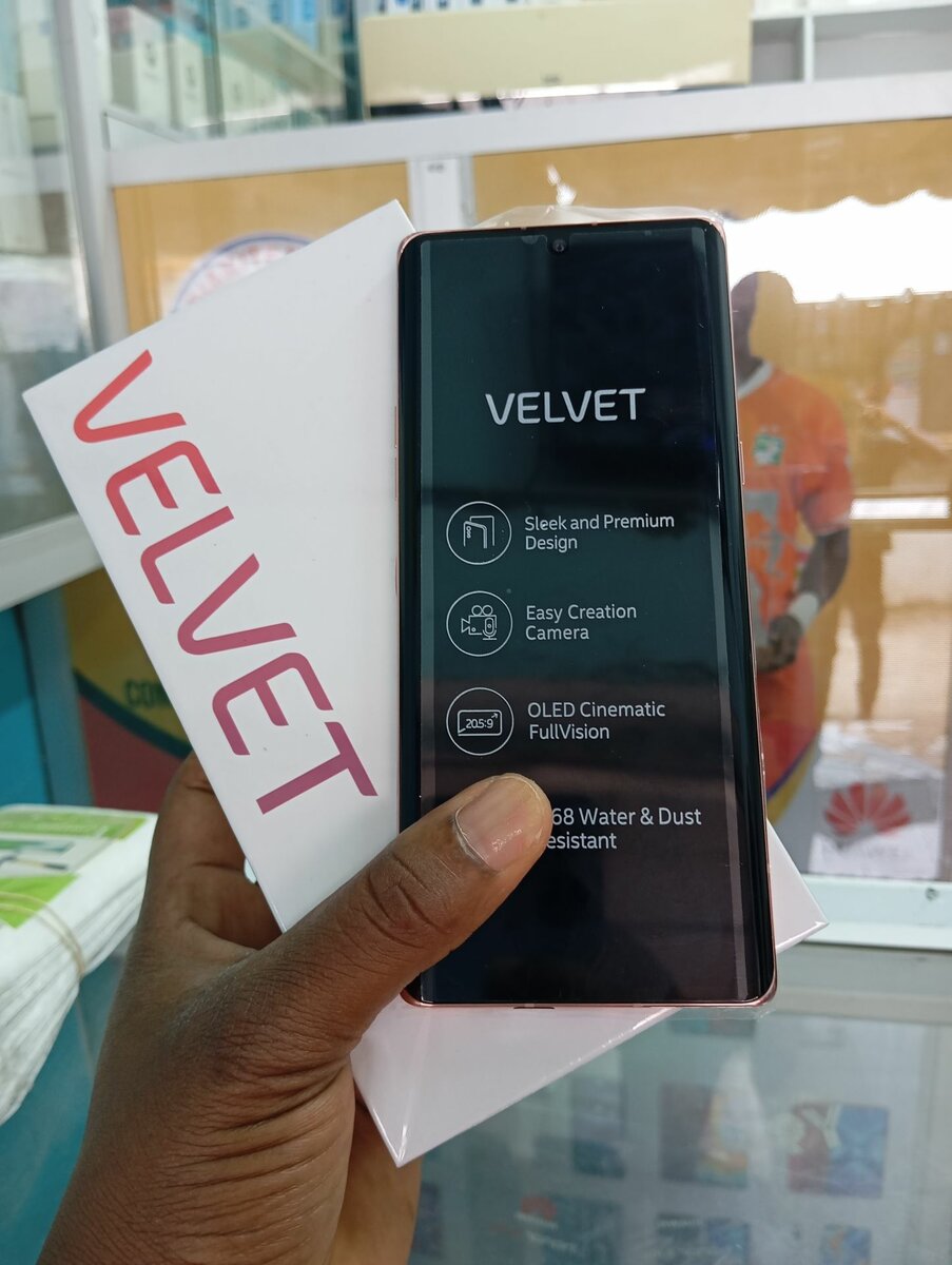 LG VELVET 5G NEUF SCELLÉ 128/8GO
