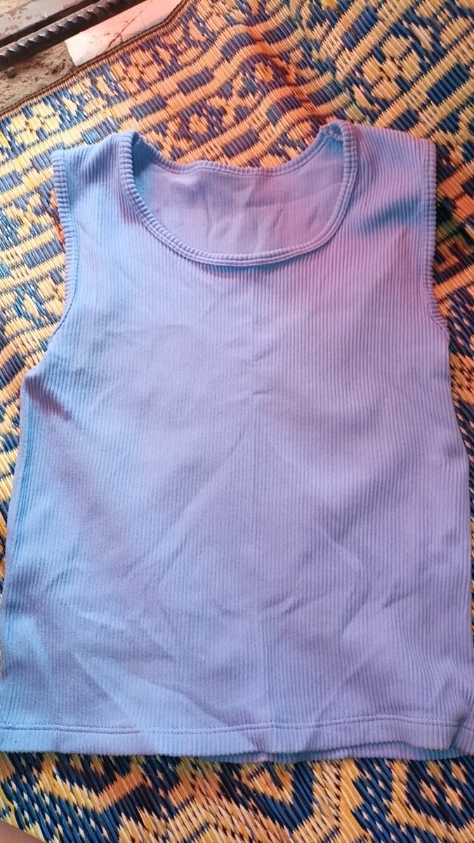 Débardeur léger sans manches