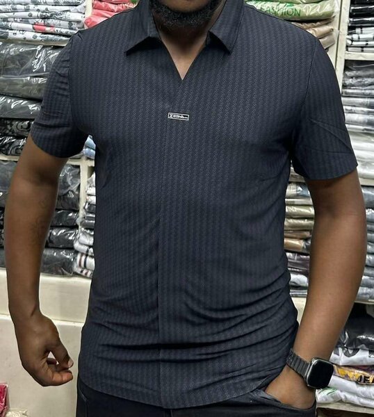 Polo rayé pour hommes