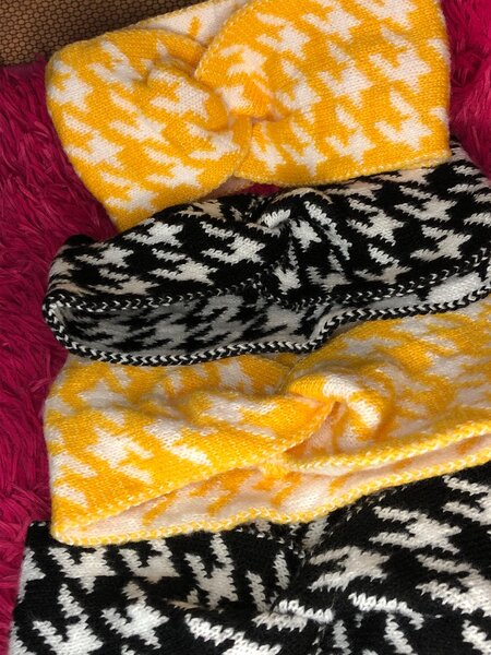 Bandeau Tricot Jaune Motif