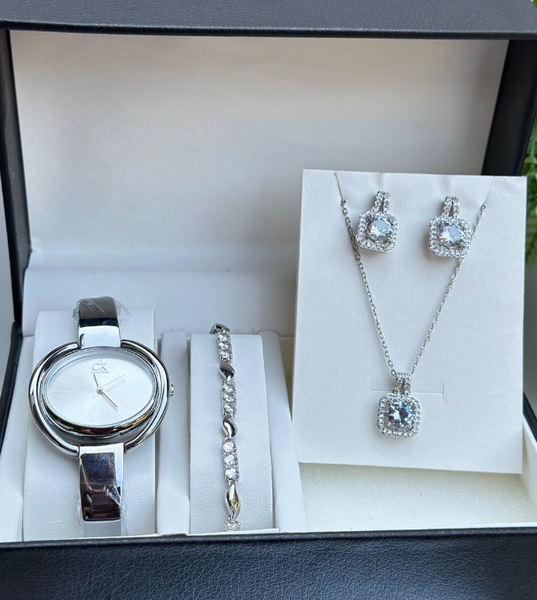 Perfect jewelry set