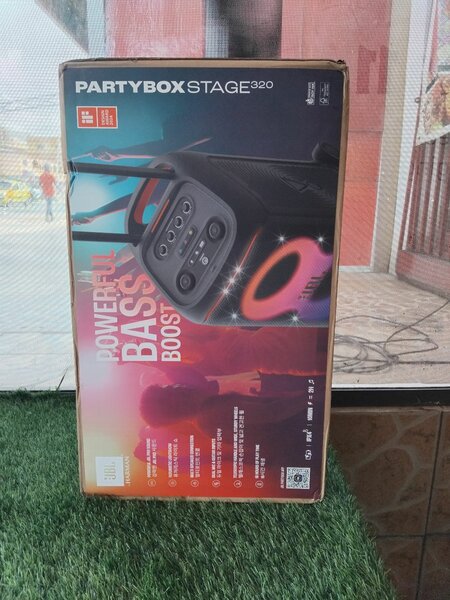 JBL partybox stage 320