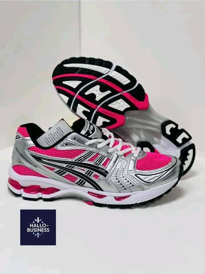 Baskets Running Rose