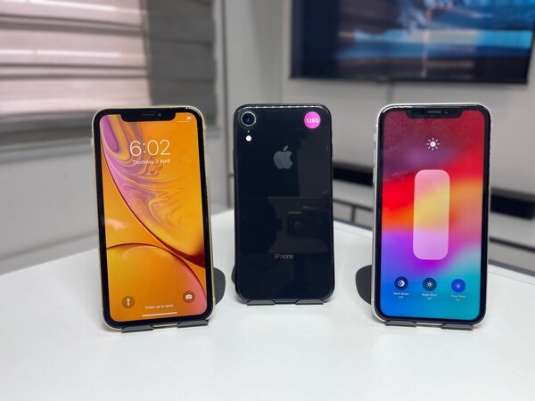 iPhone XR