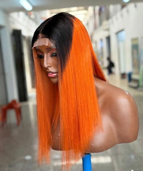 Perruque droite ombrée orange