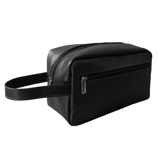 Trousse de toilette en cuir noir