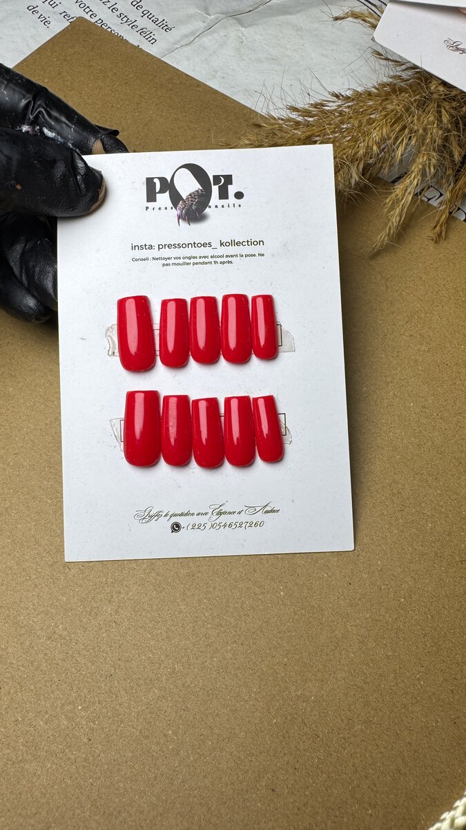 Vernis à ongles rouges tendance