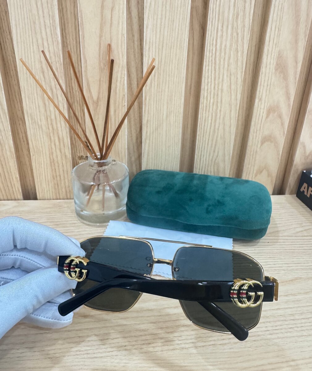Lunettes de soleil Gucci élégantes