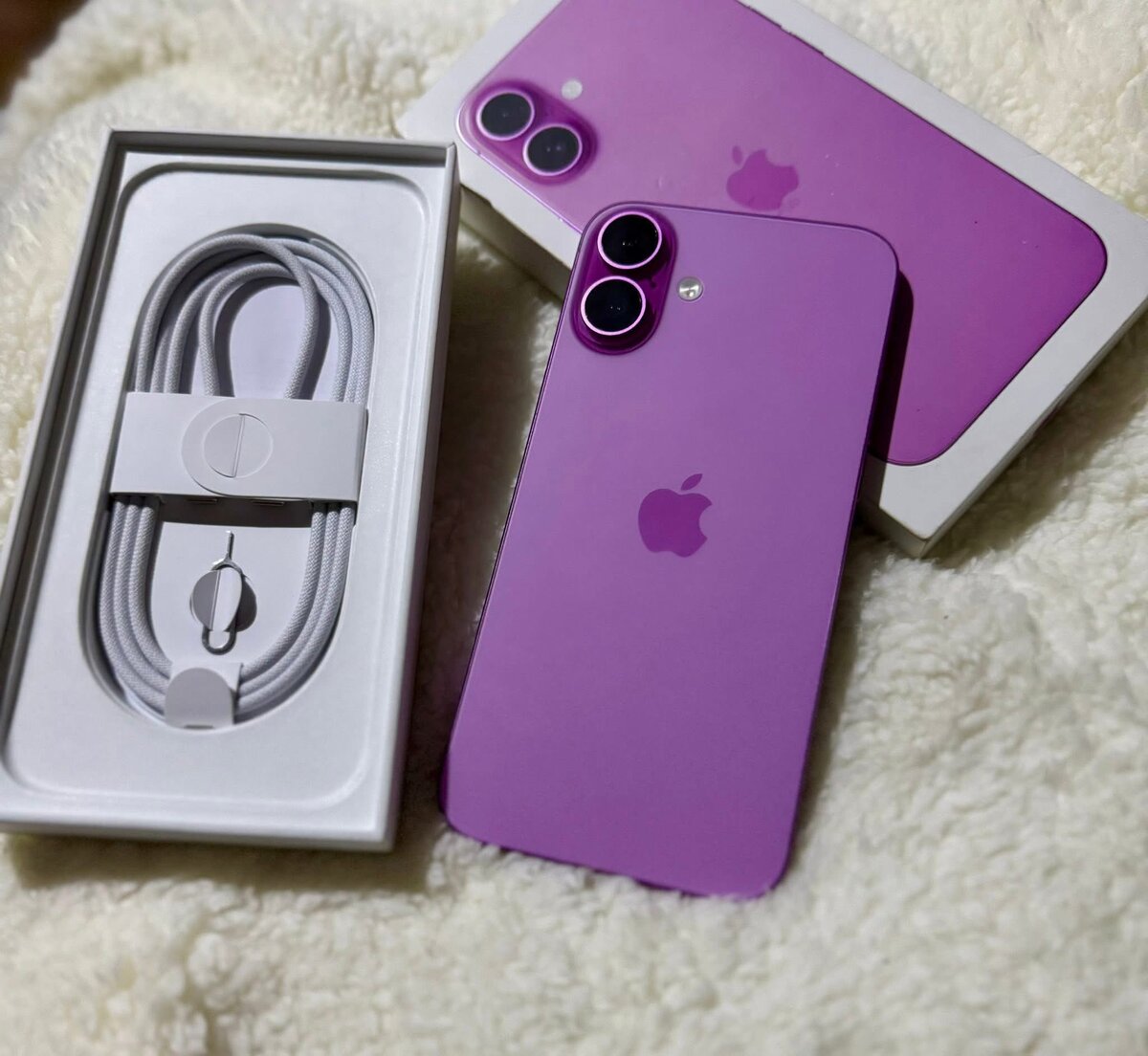 iPhone 16 Plus 128GB