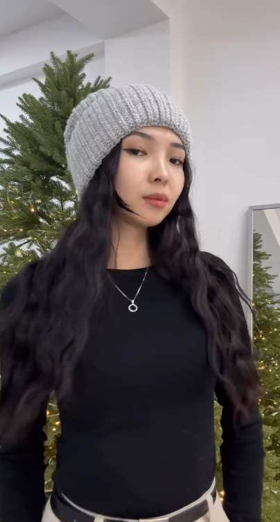 Комплект : шапка и шарф