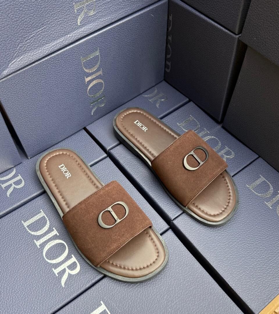 Sandales Dior en cuir marron