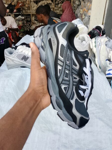 Chaussures de course ASICS