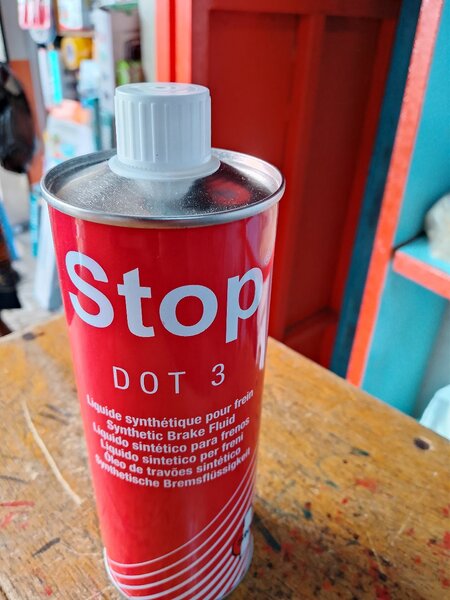 Liquide de frein synthétique DOT 3