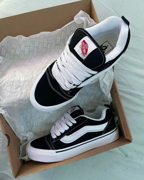 Vans skool knu